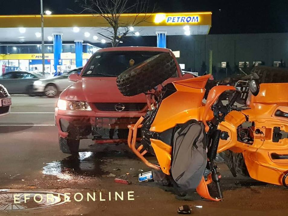 Accident între două mașini și un ATV aproape de intrarea în Mamaia
