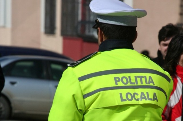 Primăria Comunei Poarta Albă caută polițist local