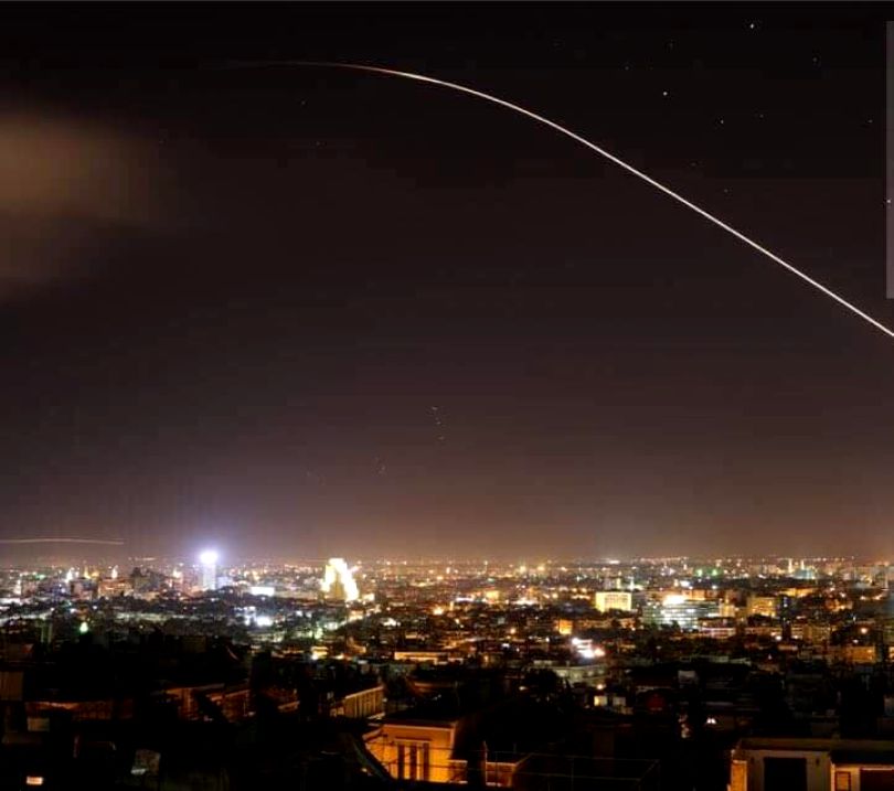 Statele Unite, Marea Britanie şi Franţa au lansat un atac asupra Siriei