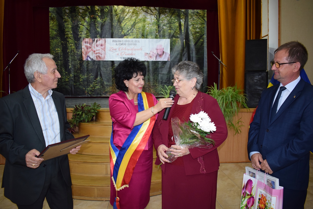 Primarul din Cumpăna, de Ziua Familiei: "Familia tradițional românească este cărămida de temelie a sufletului românului"