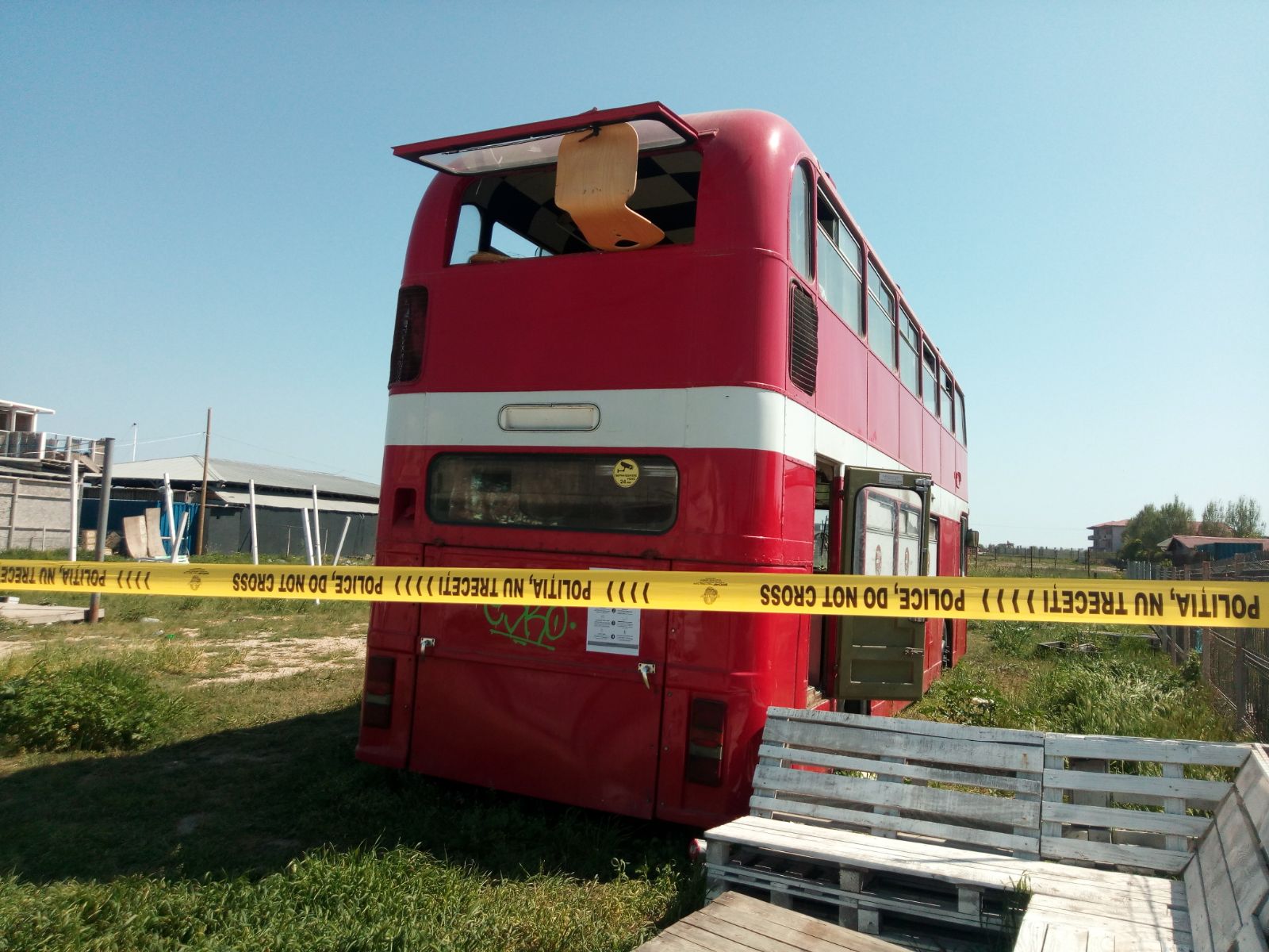Patru tineri audiați în cazul bărbatului găsit mort la Vama Veche