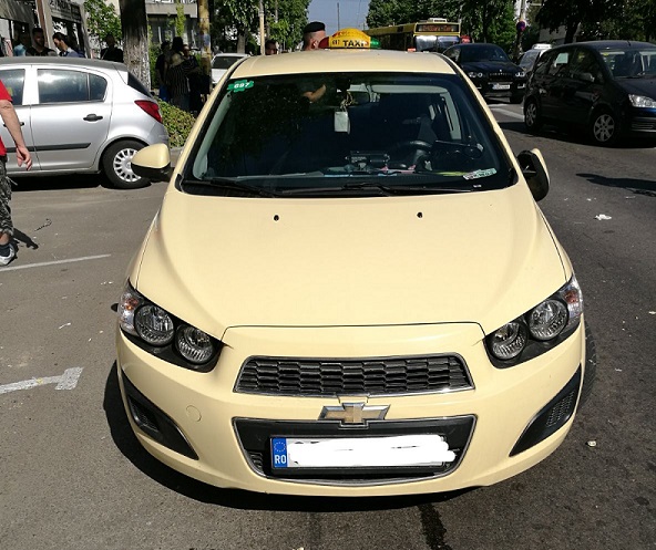 Accident grav pe trecerea de pietoni. Bătrân preluat de medici în comă
