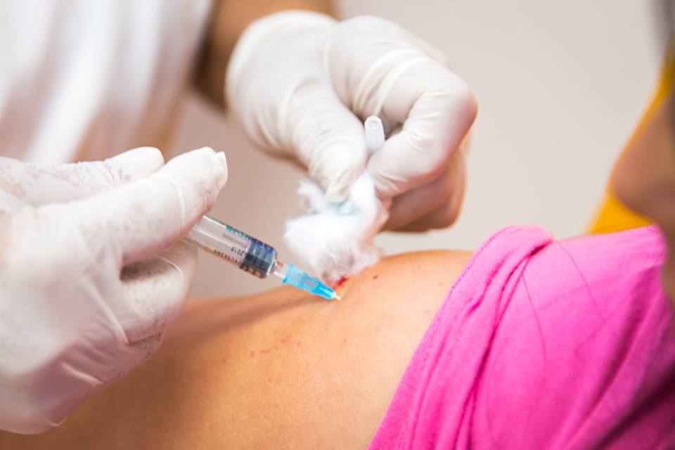 Fundaţia Baylor Marea Neagră angajează asistent medical