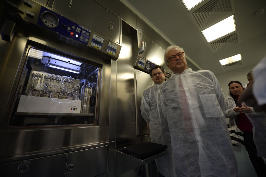 Unul din inițiatorii laserului de la Măgurele a primit Premiul Nobel pentru Fizică