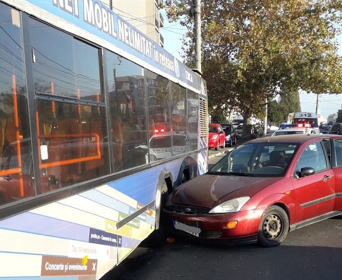 Unui bărbat căruia i s-a făcut rău la volan în zona Școlii nr. 23  din Constanța