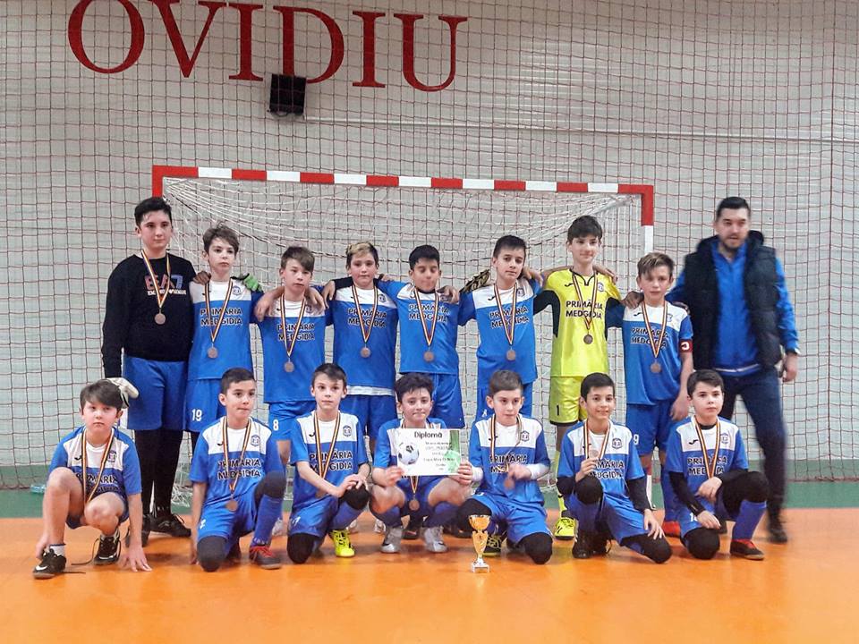 Juniorii fotbaliști ai Clubului Sportiv Medgidia, pe podium la Cupa “Moș Crăciun” 2018