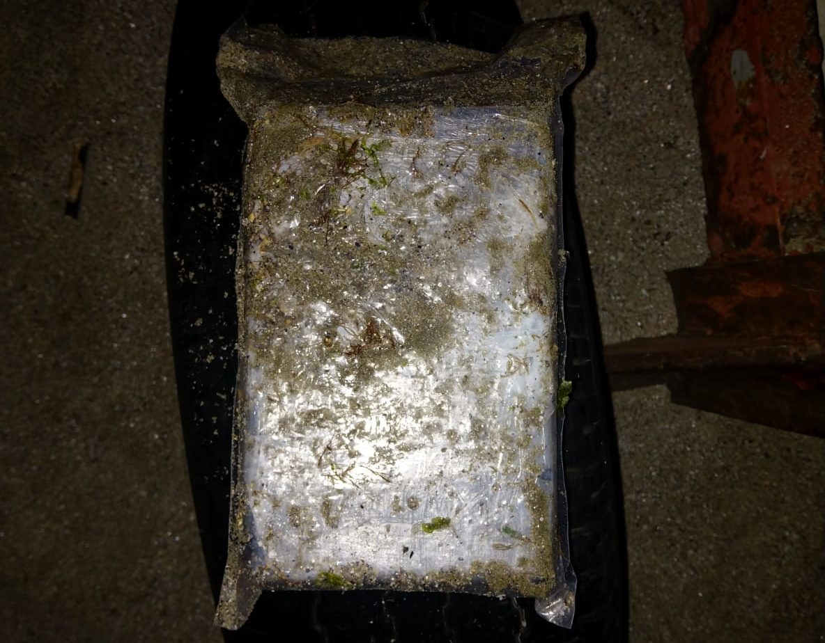 S-au găsit noi pachete de droguri în zona Agigea