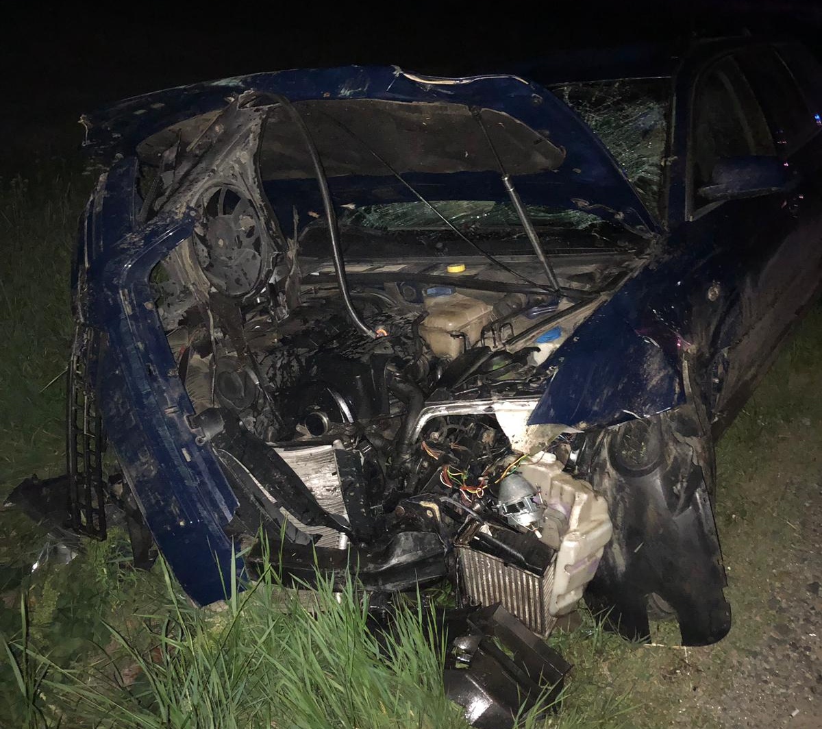 Căruță spulberată de o mașină pe DN2A, în apropierea localității Nicolae Bălcescu