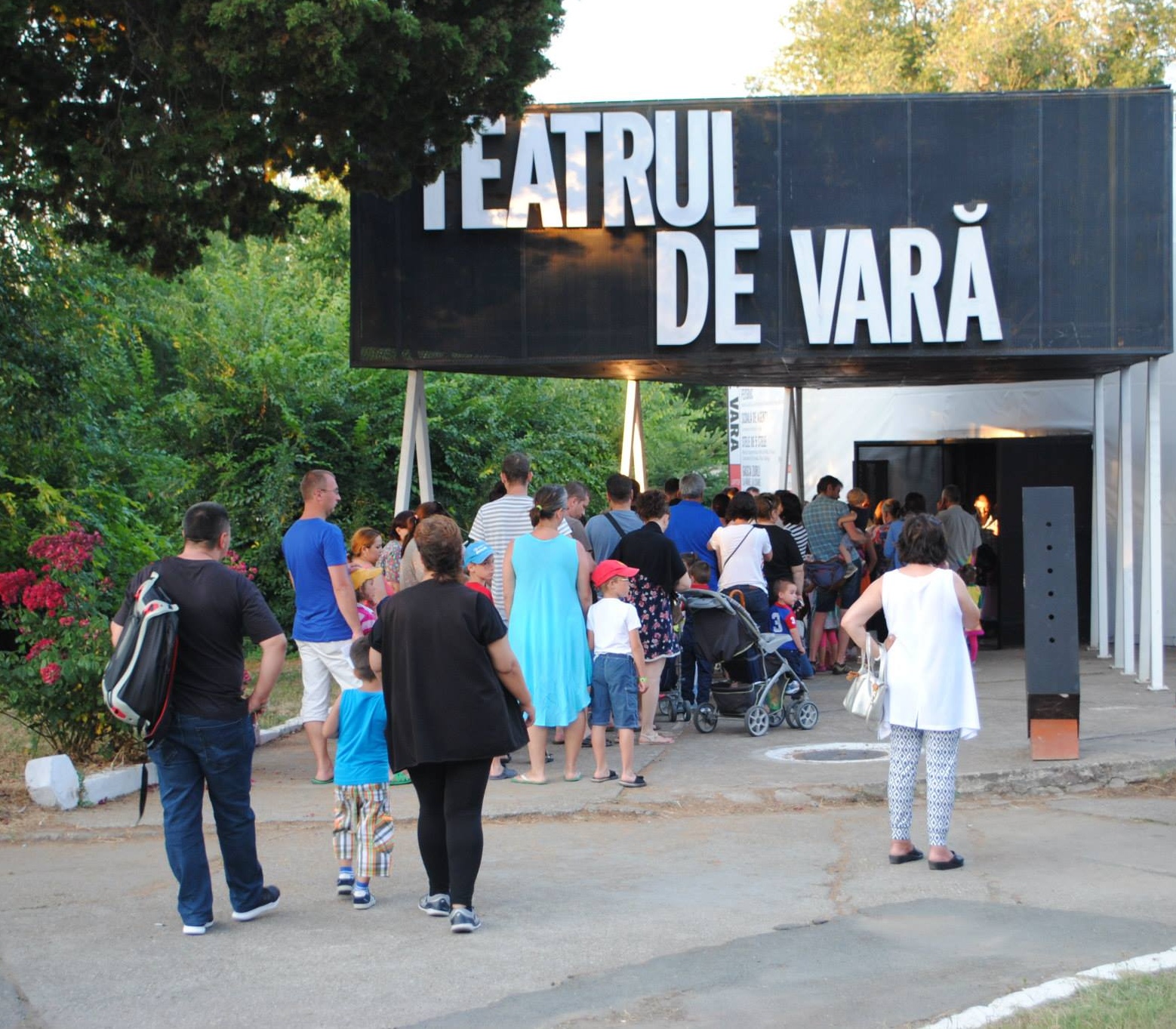 Teatrul Elisabeta din București mută divertismentul de calitate pe litoral