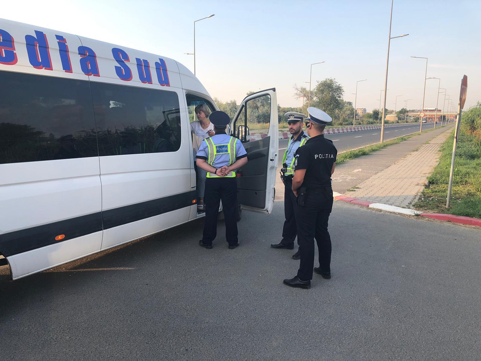 (Foto) Controale în trafic și amenzi pentru GMS, firma care se ocupă de transportul de persoane pe ruta Năvodari-Constanța