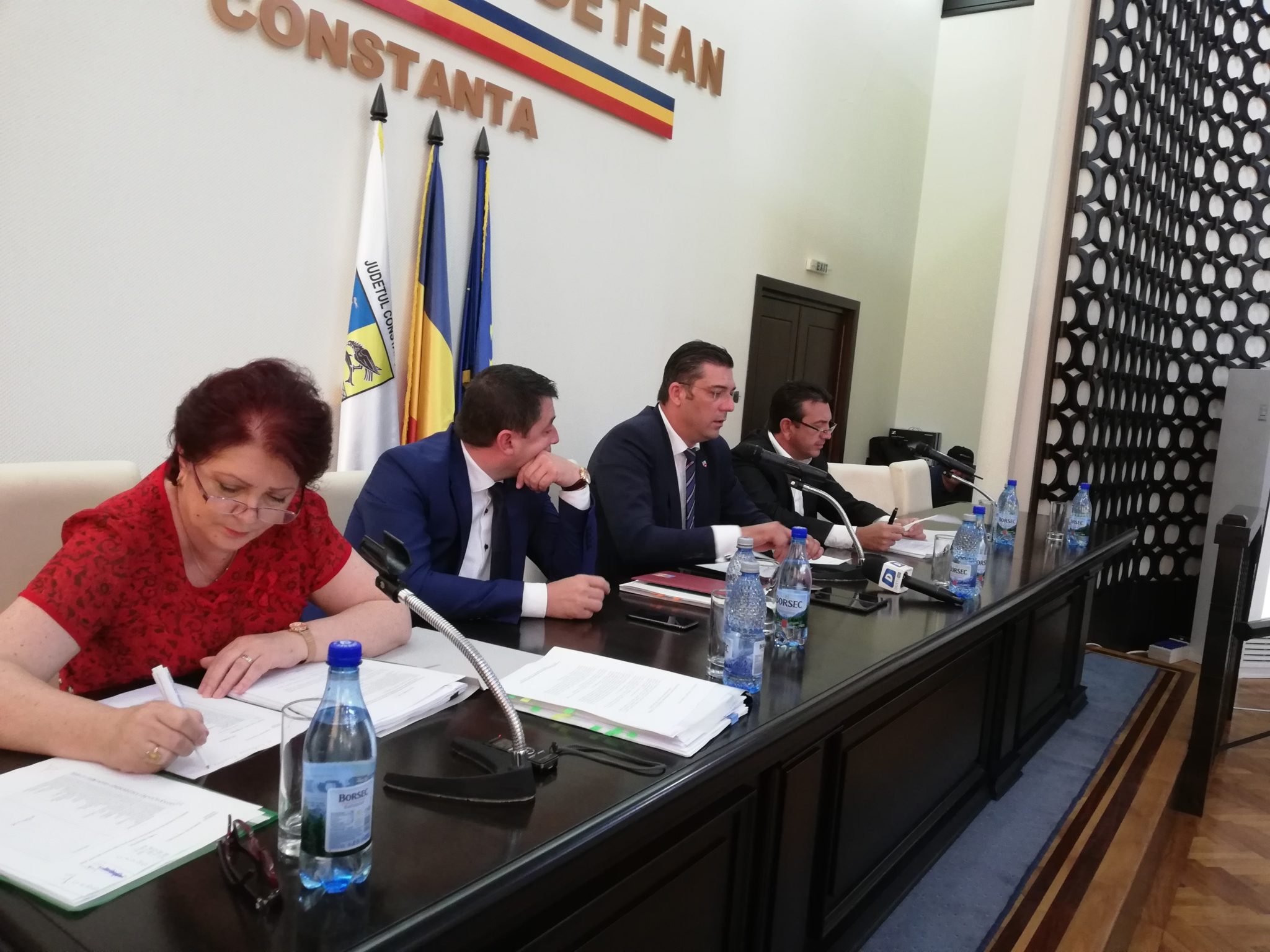 Formarea unei comisii de Repartizare Transparentă solicitată de PNL, respinsă. Președintele CJC: "Am făcut o comisie de alocare fără discrepanțe în județ, fără interese de grup"