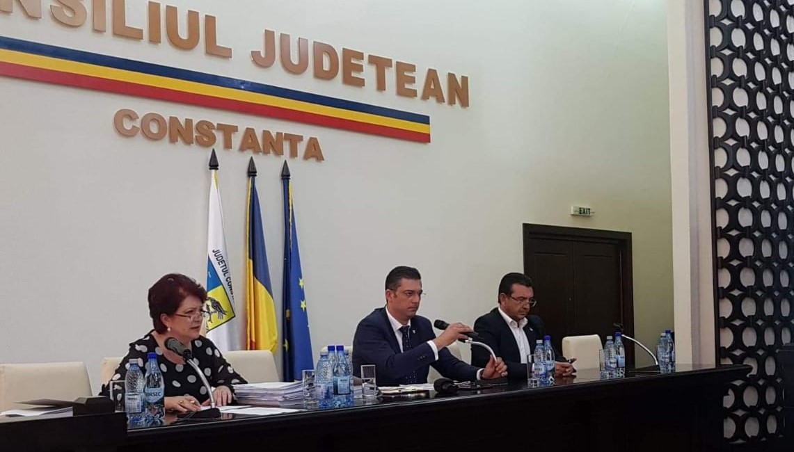 Continuă contrele acide între președintele CJC, Horia Marius Țuțuianu, și liberalii constănțeni pe tema alocărilor către primării