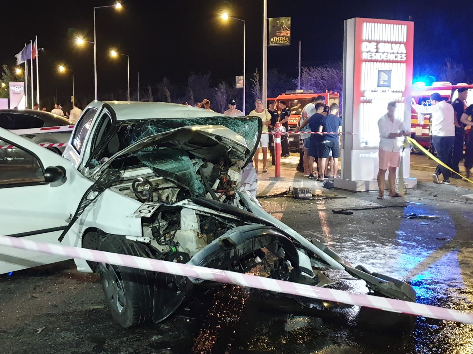 (Foto) Accident mortal în Mamaia. Șofer nevinovat, omorât de un șofer cu volan pe dreapta intrat pe contrasens