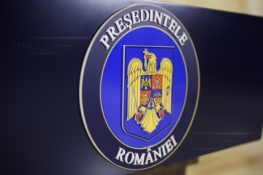 A început Campania pentru alegerile prezidenţiale. 14 candiați se luptă pentru cea mai importantă funcție în stat