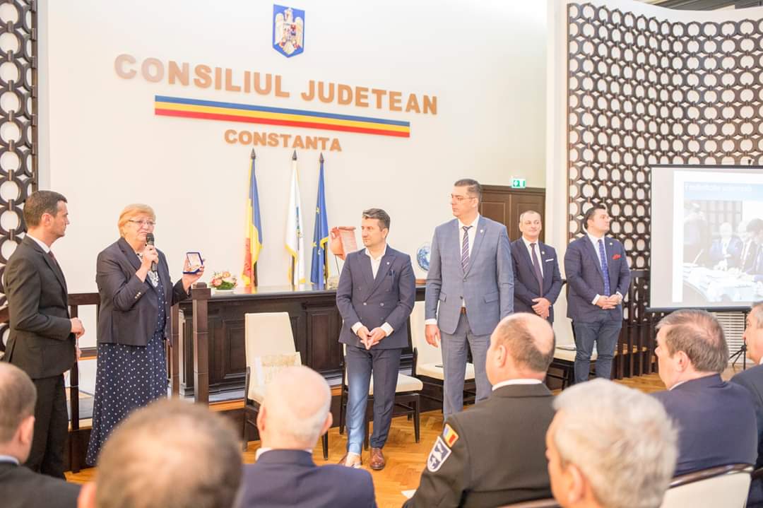 Elena Frâncu, Stoica Lascu și Gheorghe Dumitrașcu (post-mortem) au primit dinstincția de onoare "Recunoștința Dobrogei"