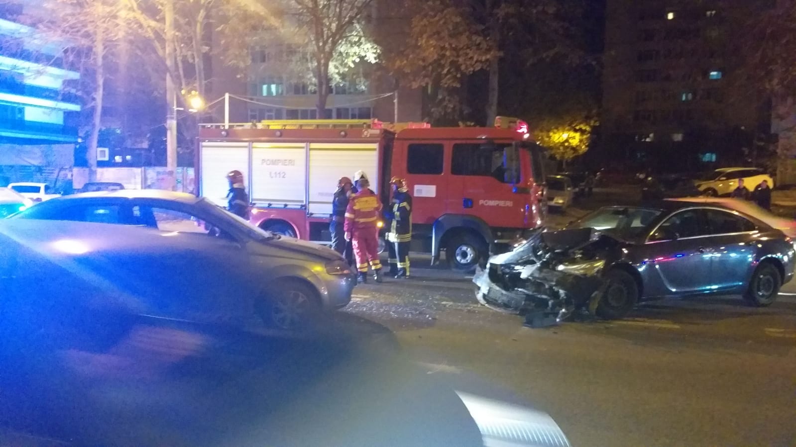 (Foto) Două autourisme s-au ciocnit în Constanța, pe Bulevardul Alexandru Lăpușneanu
