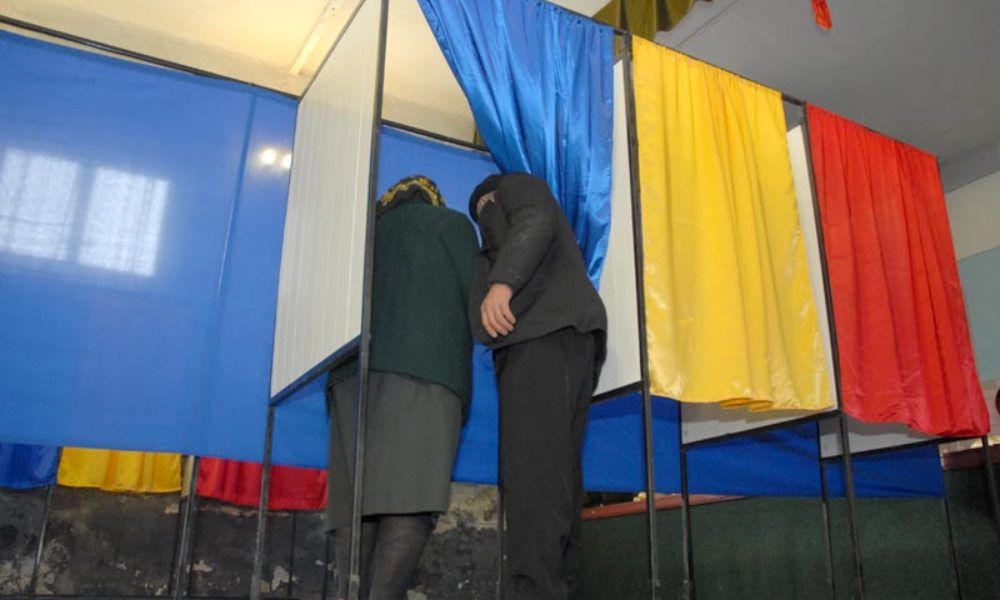 Primarul din Ciobanu, recidivează. Este acuzat că a îndrumat un bătrân cum să voteze