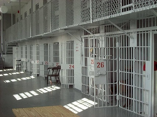 Urna mobilă, solicitată la Penitenciarul Poarta Albă de sute de deținuți