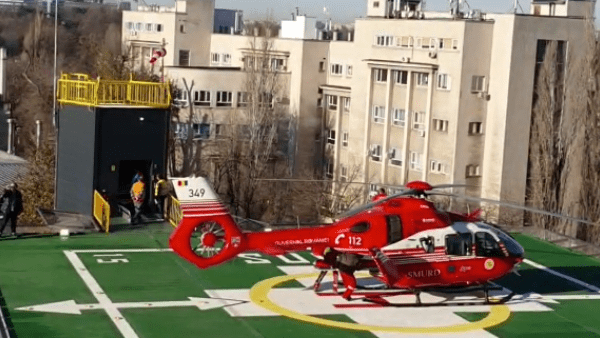 Premieră: Pacient din Constanța, adus cu elicopterul SMURD pe heliportul inaugurat recent de la Spitalul Universitar București