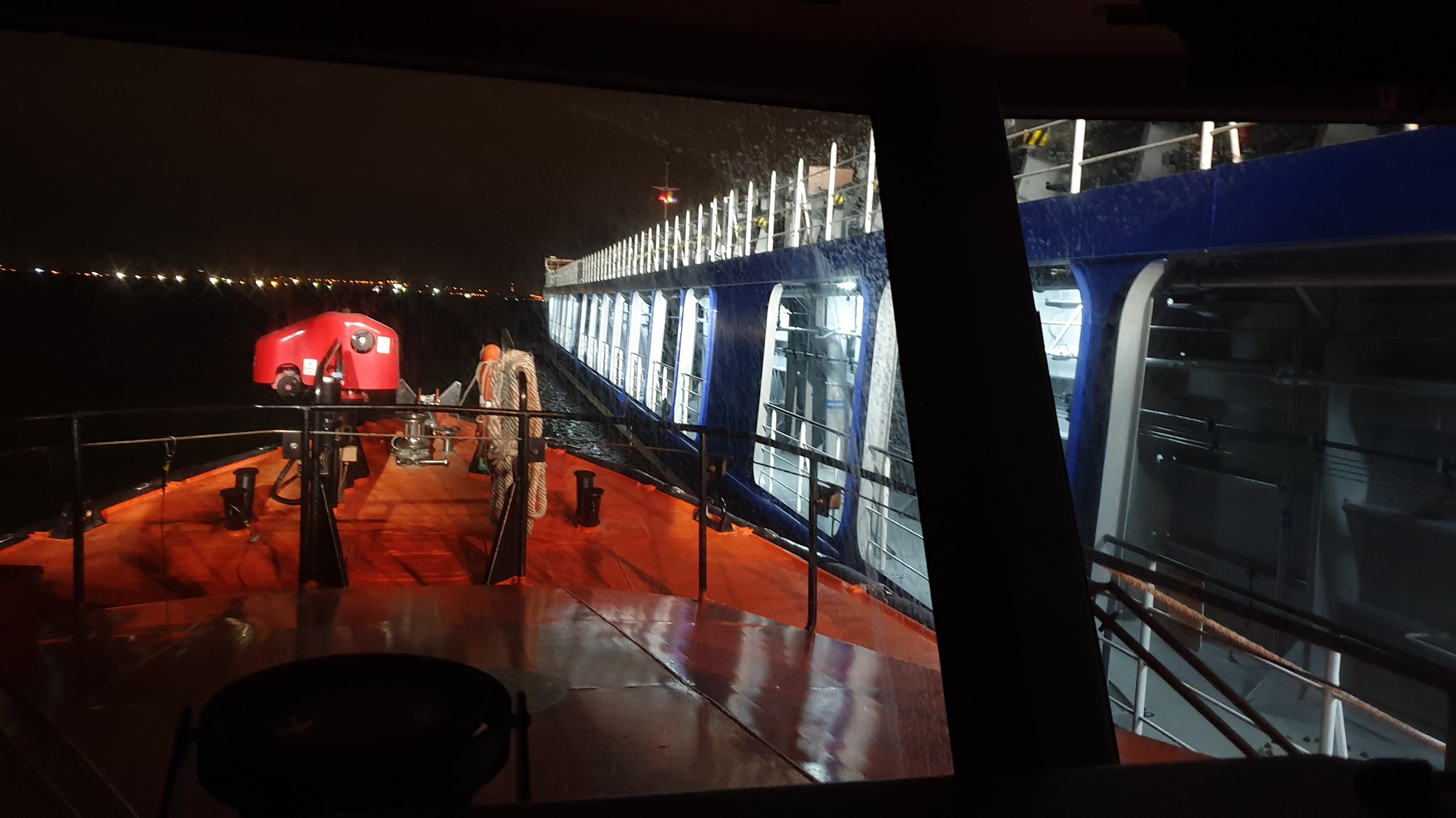 Marinar bolnav, aflat pe o navă în rada interioară a Portului Constanța, preluat cu ajutorul navei SAR ARTEMIS din dotarea ARSVOM