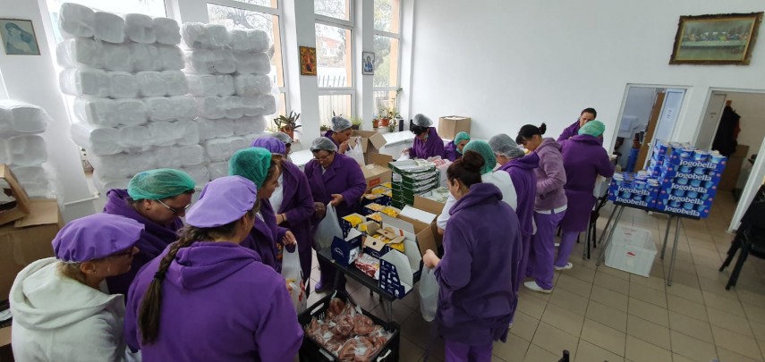 Meniu special de Sfântul Andrei și 1 Decembrie oferit de Arimex Comexim 2000 SRL pacienților internați în spitalele din Constanța
