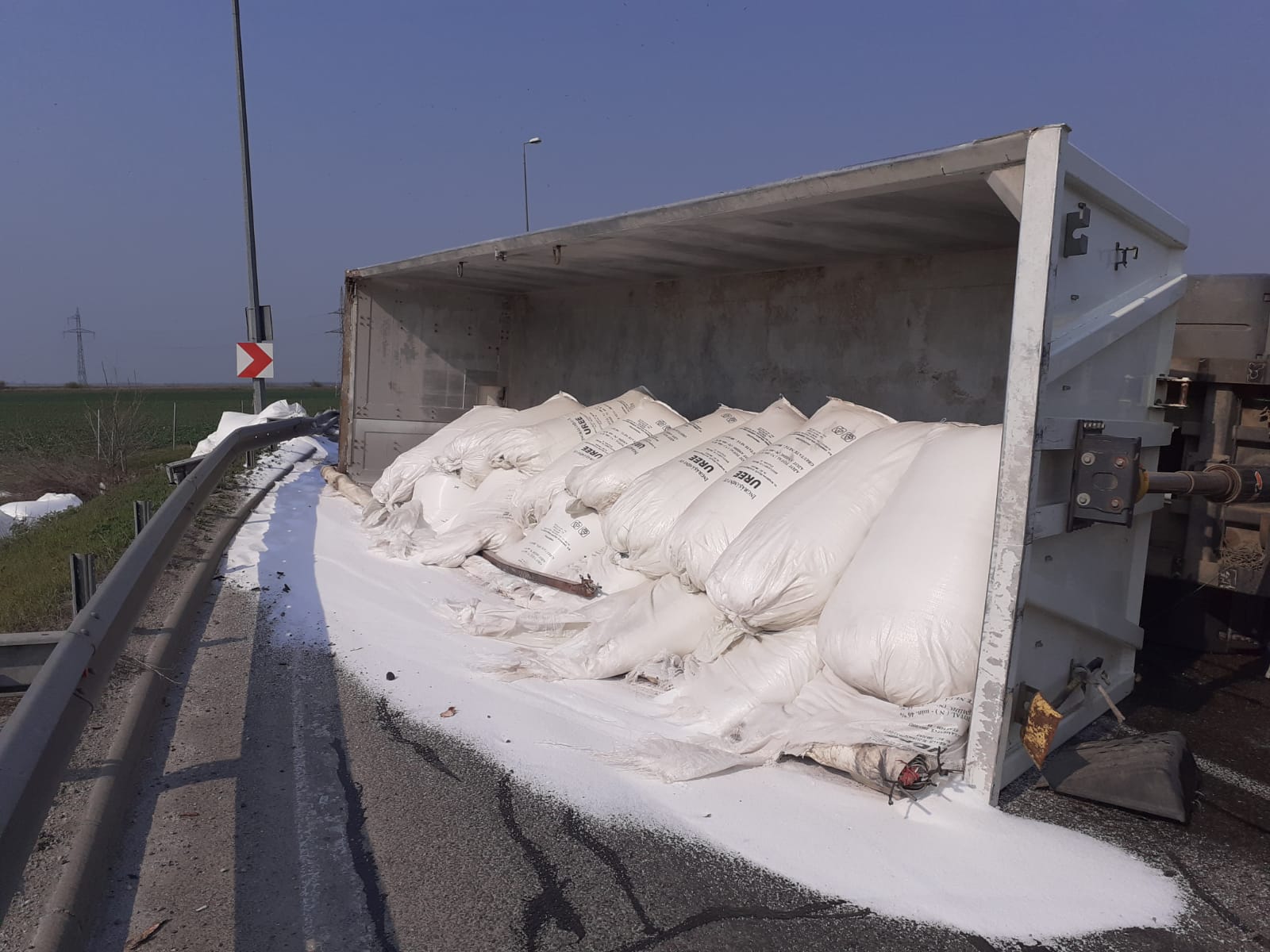 Circulație blocată în Nodul Rutier Fetești al Autostrăzii A2 din cauza unui accident