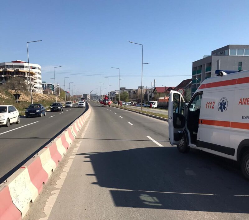Accident rutier în Mamaia. Două autoturisme au fost implicate