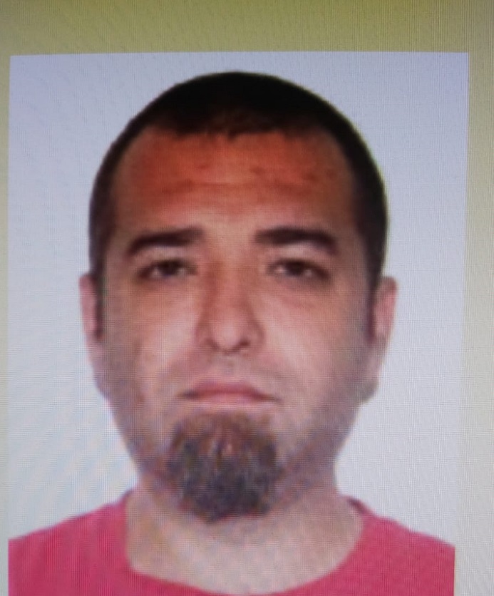 L-ați văzut? Un bărbat din Constanța a plecat voluntar, pe 8 mai, dintr-o unitate medicală din București. Poliția îl caută