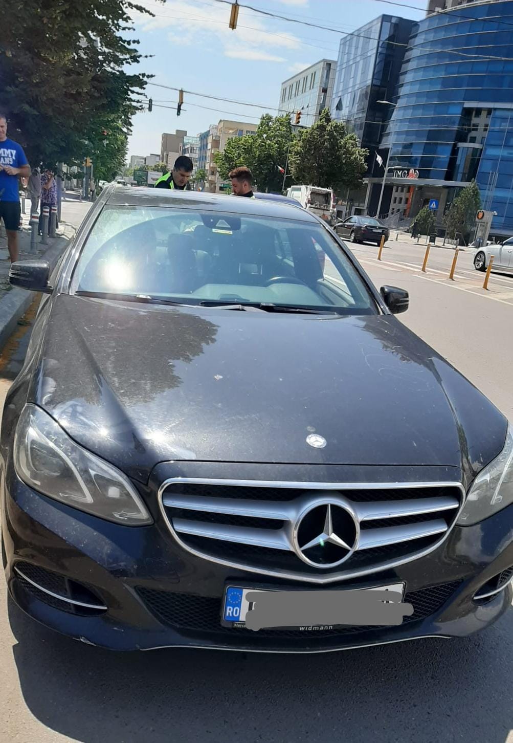 (Foto) Neatenția la volan costă: Accidente pe trecerile de pietoni din Constanța