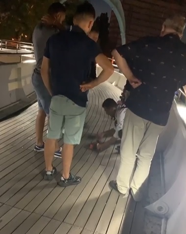 Tânăr din Vaslui, reținut pentru "alba-neagra”, în stațiunea Mamaia
