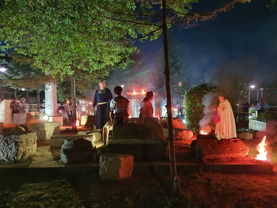 Spectacole de teatru și un concert de arii celebre, programate în acest weekend în aer liber la Constanța
