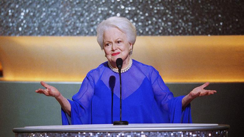 Olivia de Havilland din „Pe aripile vântului", a murit la 104 ani