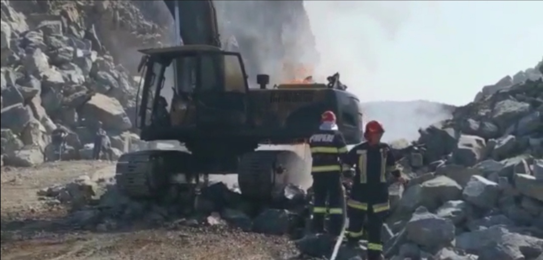 (Video) Incendiu la cariera din Sibioara