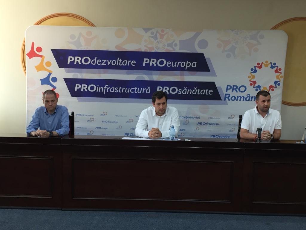 Mircea Dobre acuză autoritățile centrale și locale că își pasează răspunderea în privința deschiderii anului școlar