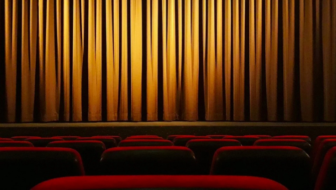 Restaurantele ar putea fi redeschise din 1 septembrie. Discuții despre situația teatrelor și cinematografelor