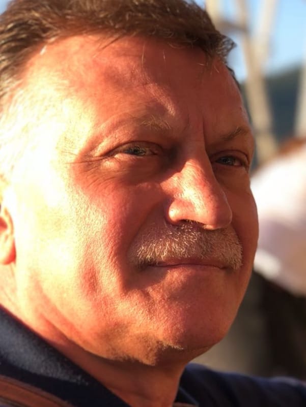 Înhumarea fostului primar al Medgidiei, Marian Iordache, va avea loc marți. Slujba va fi oficiată de IPS Teodosie
