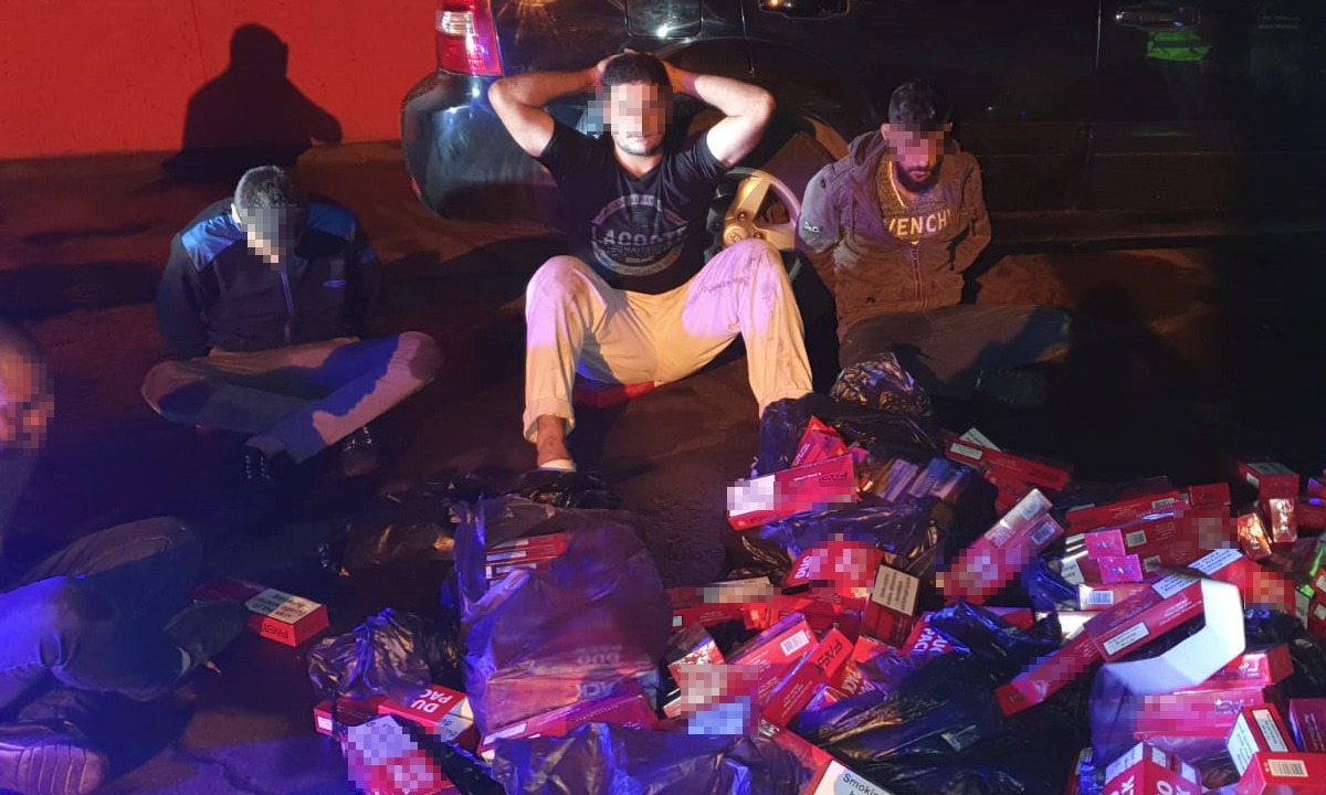 (Video) Peste 5.600 de pachete cu țigări de contrabandă, descoperite în Portul Constanța