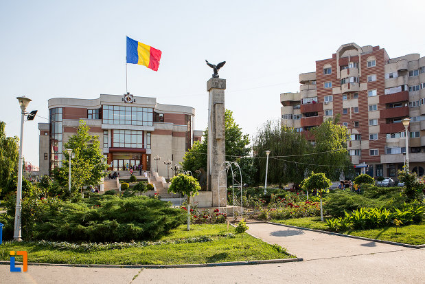 Cine sunt locuitorii din Năvodari care vor beneficia de reducere cu 2 ani a vârstei de pensionare