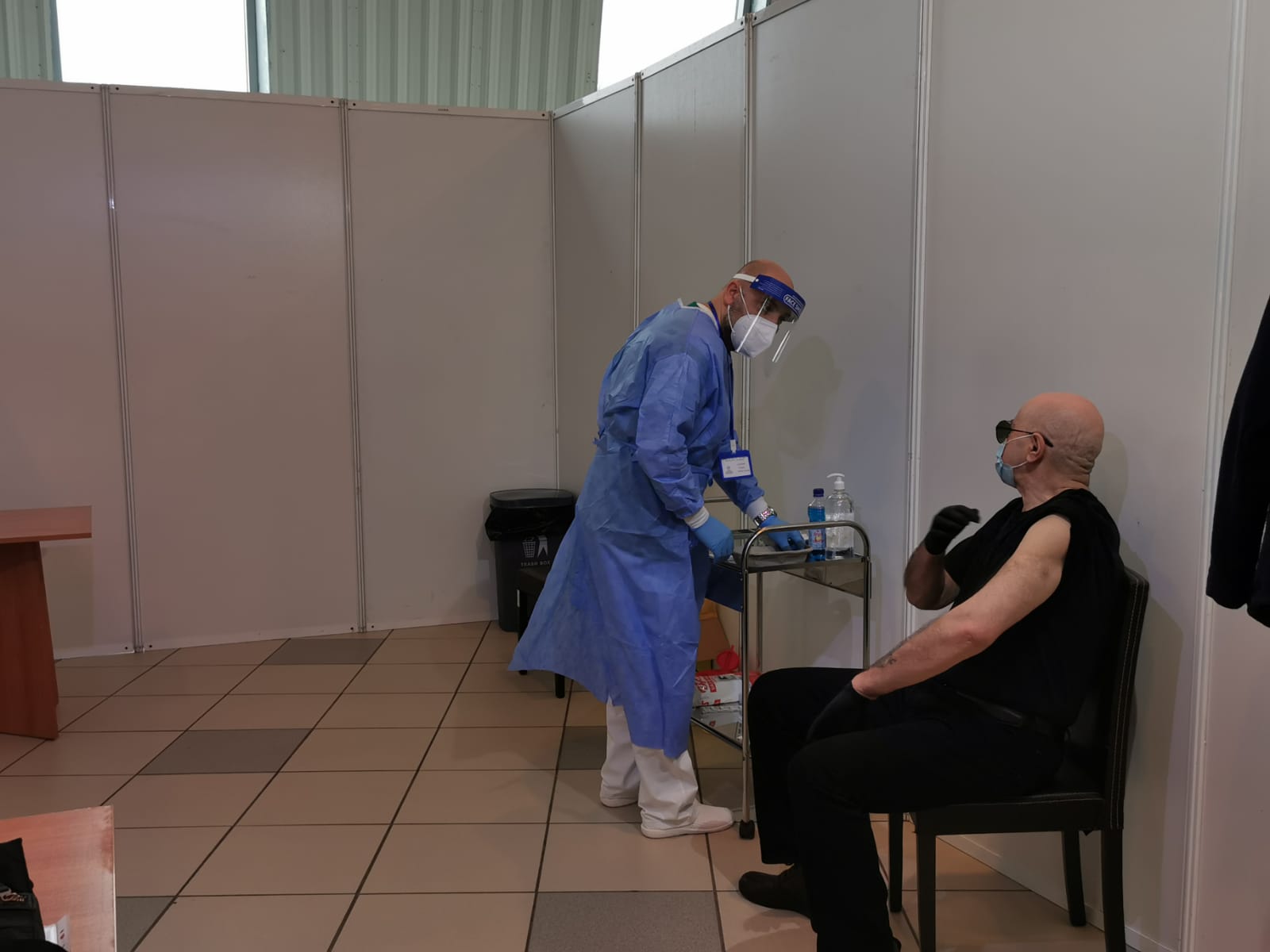 Constănțenii programați pentru vaccinare la Spitalul Militar Mobil se vor imuniza la Pavilionul Expozițional