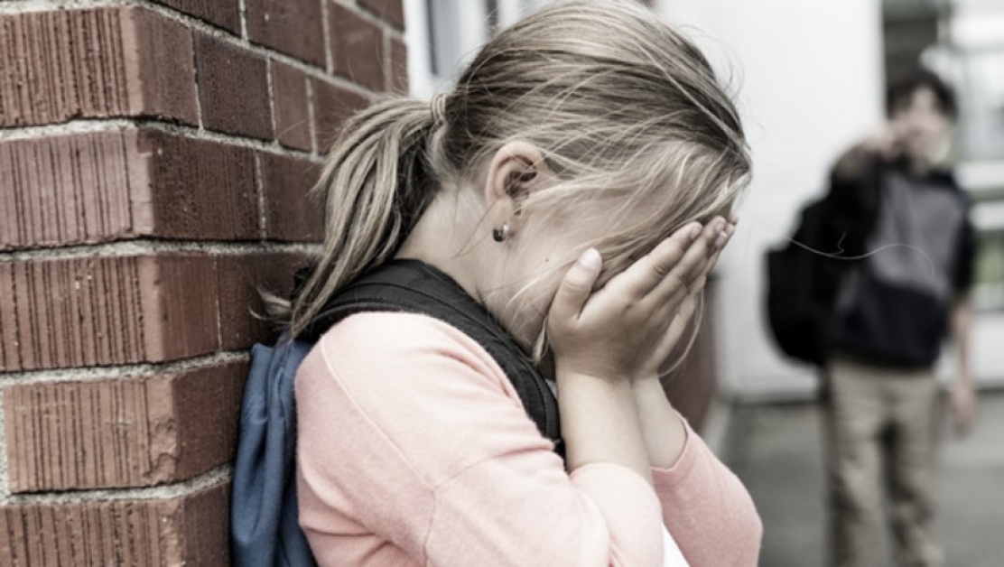 Fetiță de 10 ani, răpită din fața unui magazin de un bărbat de 70 de ani