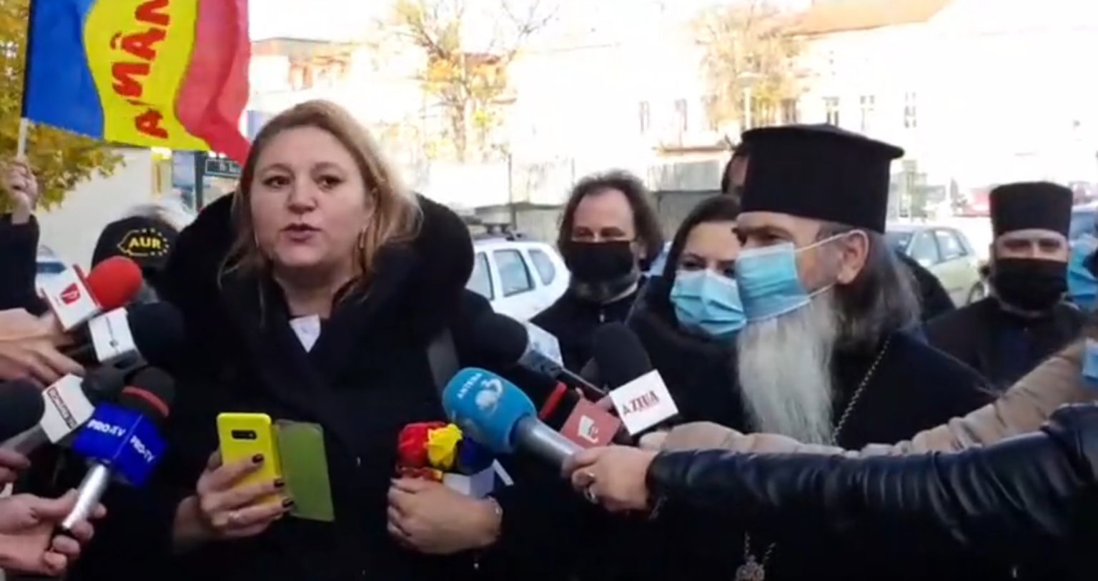 Diana Șoșoacă nu exclude candidatura la președinție. Sfatul pe care l-a primit de la IPS Teodosie