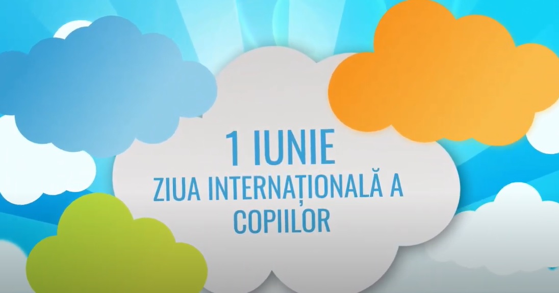 Copiii din comuna Crucea primesc pachete cu dulciuri de 1 Iunie