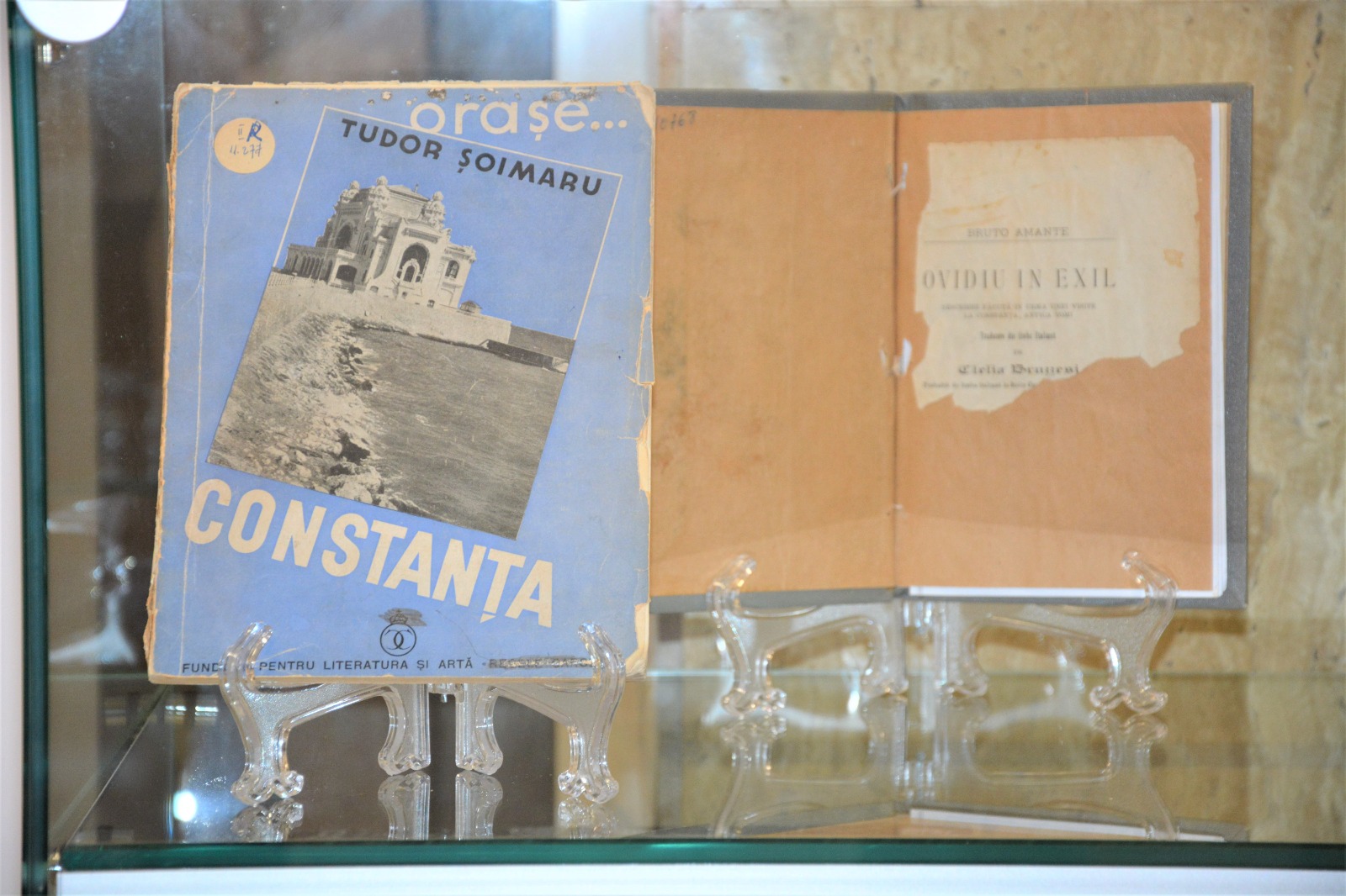 Expoziția "Constanța de ieri și de azi: file de istorie" poate fi admirată la Biblioteca Județeană I. N. Roman din Constanța