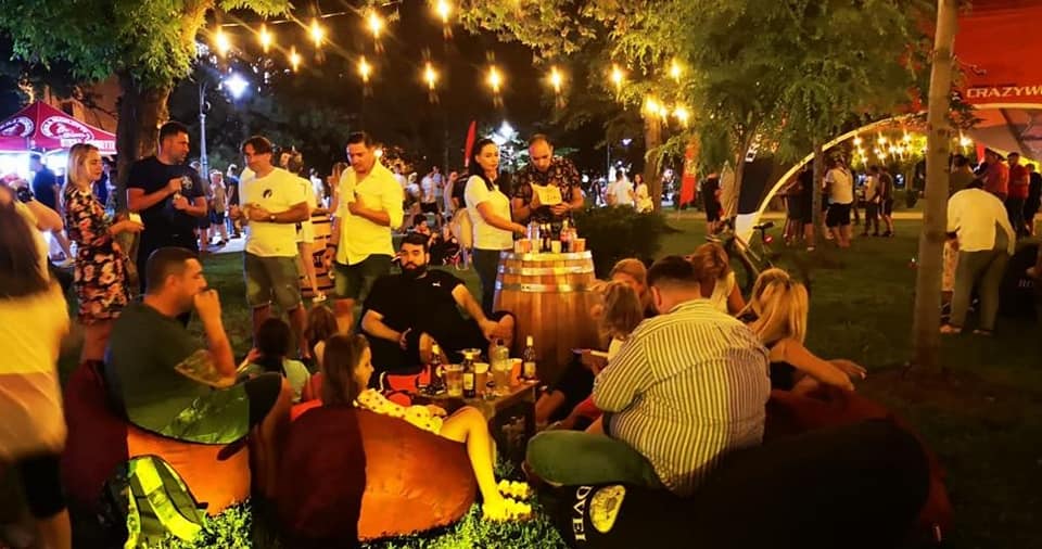 (GALERIE FOTO) Cum s-au distrat constănțenii și turiștii în prima zi de „Constanța coffee break”
