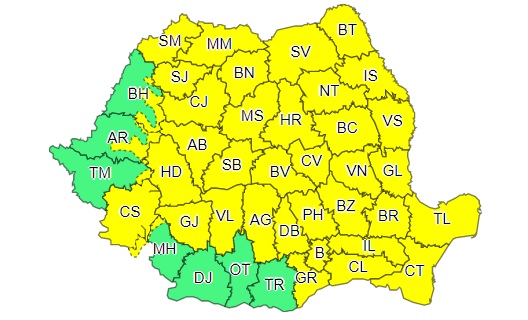 Ploi torențiale, vânt, vijelii și grindină de marți dimineață