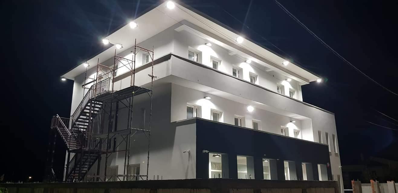 (GALERIE FOTO) Cum arată Așezământul social din Techirghiol destinat copiilor abandonați și mamelor aflate în dificultate, construit de preotul Claudiu Banu