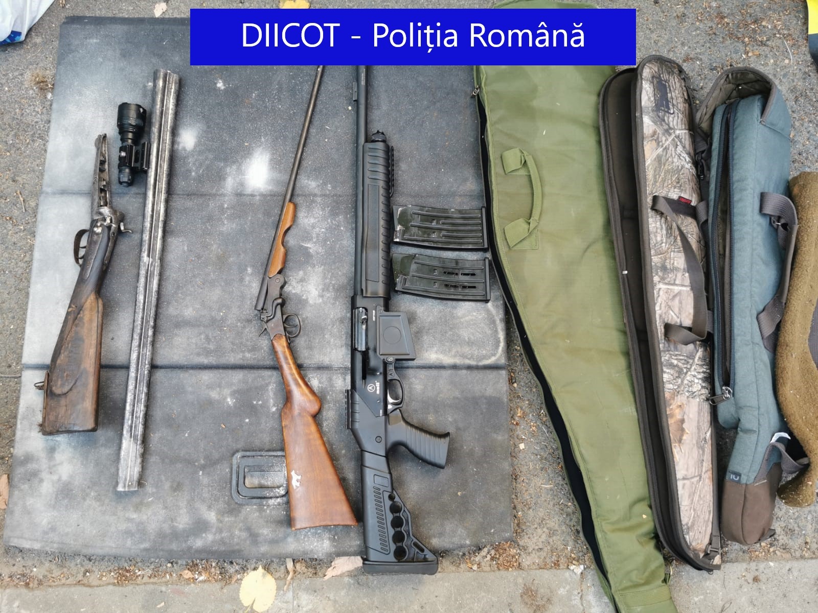 Percheziții DIICOT la unul dintre cele mai temute CLANURI DE INTERLOPI din România. Membrii grupării impuneau TAXE DE PROTECȚIE dezvoltatorilor imobiliari