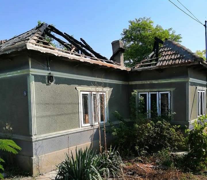 Și tu poți ajuta! Un bărbat din Cobadin a rămas fără casă în urma unui incendiu
