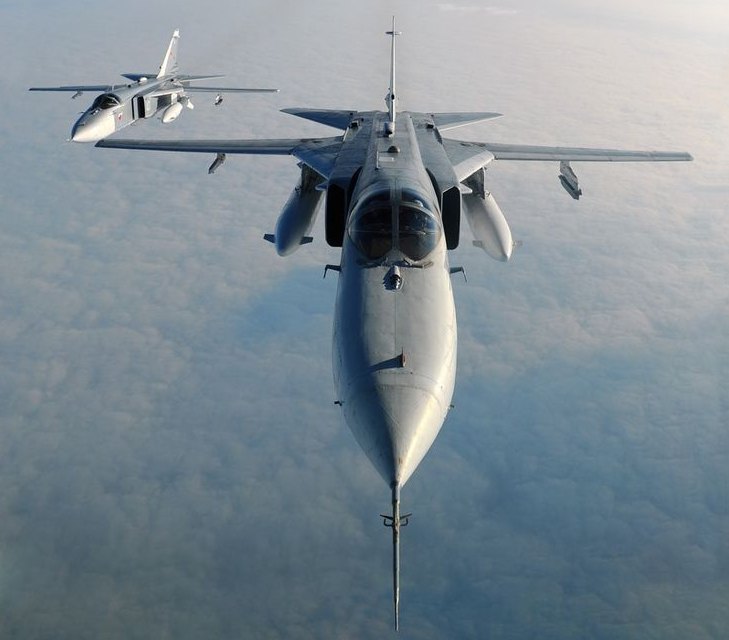 Două avioane de luptă britanice au interceptat un aparat rusesc, deasupra Mării Negre