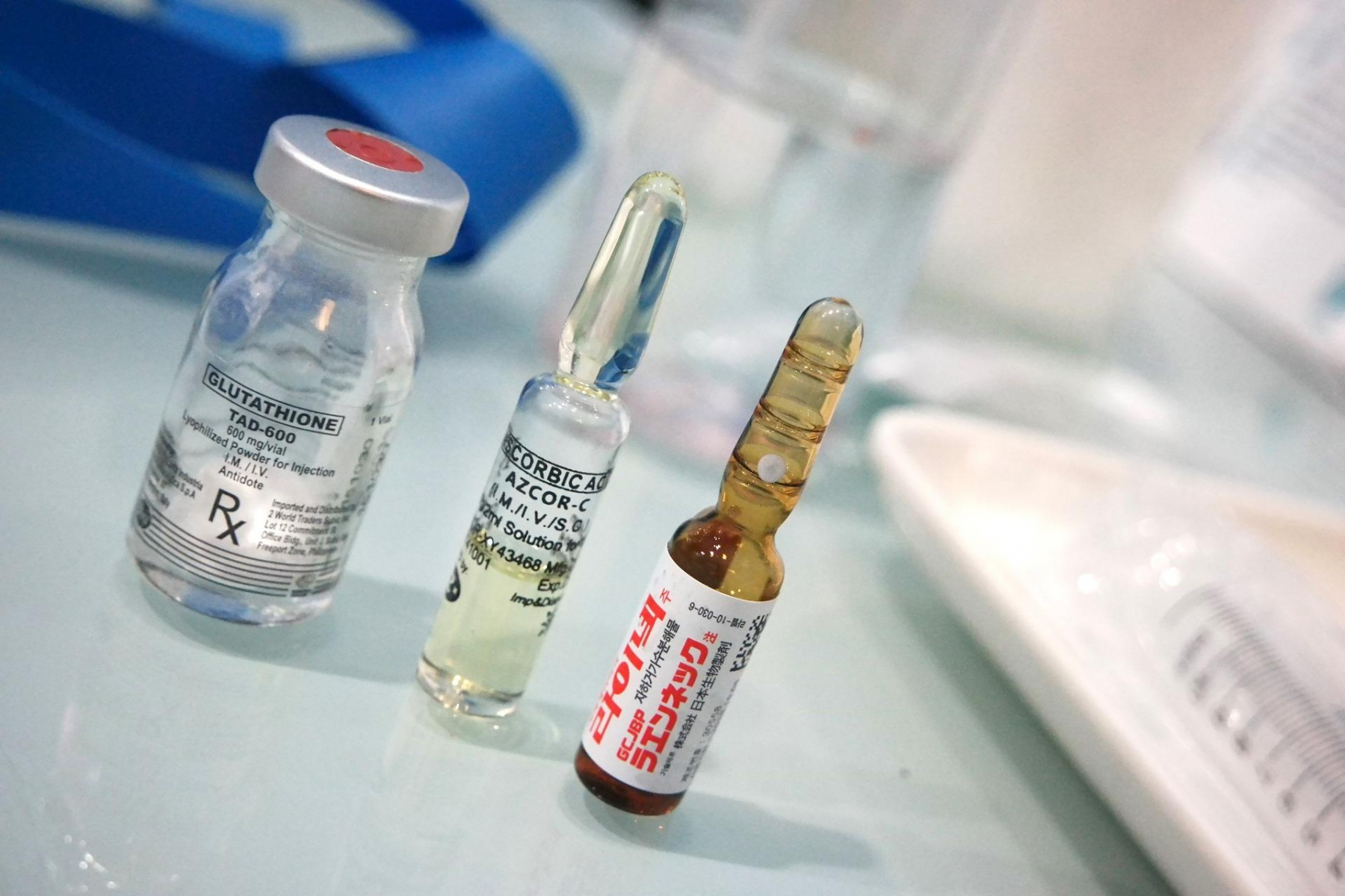 Combinație nouă de MEDICAMENTE pentru prevenția formelor SEVERE de COVID, recomandată de OMS